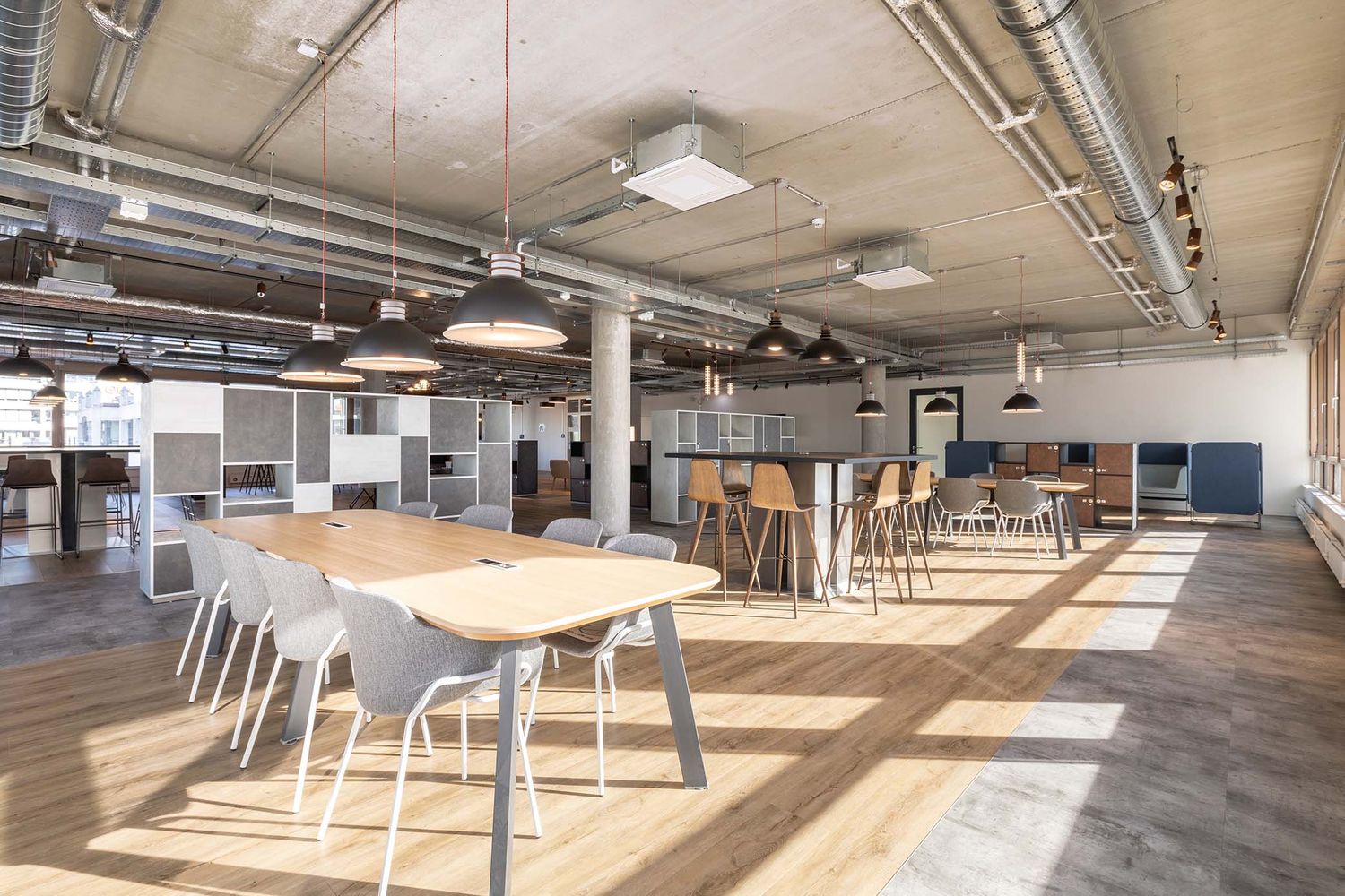 Find a dedicated desk in West Allis